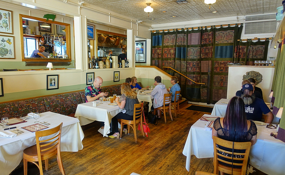 Higgins Restaurant